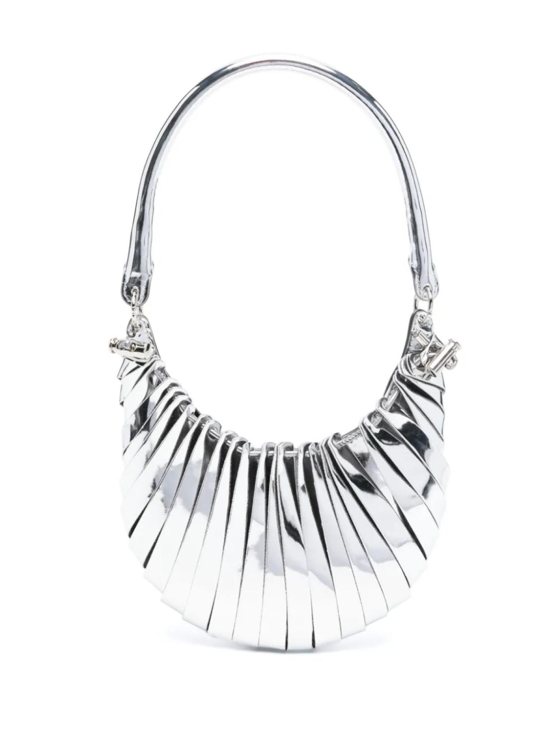 Coperni мини-сумка на плечо Petal с эффектом металлик, серебряный
Coperni мини-сумка на плечо Petal с эффектом металлик, серебряный