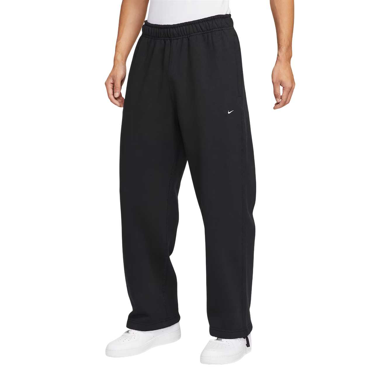 Nike Solo Swoosh Knitted Sweatpants Men's Black
Nike Solo Swoosh Knitted Sweatpants Men's Black