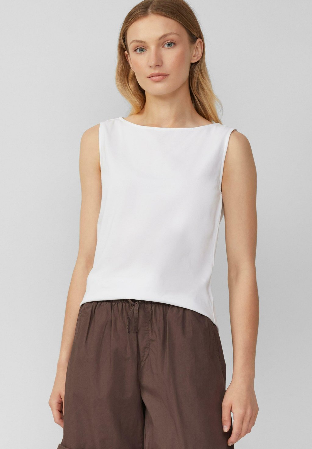 Топ s.Oliver, белый
Топ s.Oliver, белый