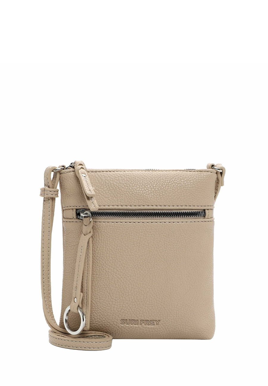 Сумка кросс-боди SURI FREY Cross body bag, Sand
Сумка кросс-боди SURI FREY Cross body bag, Sand