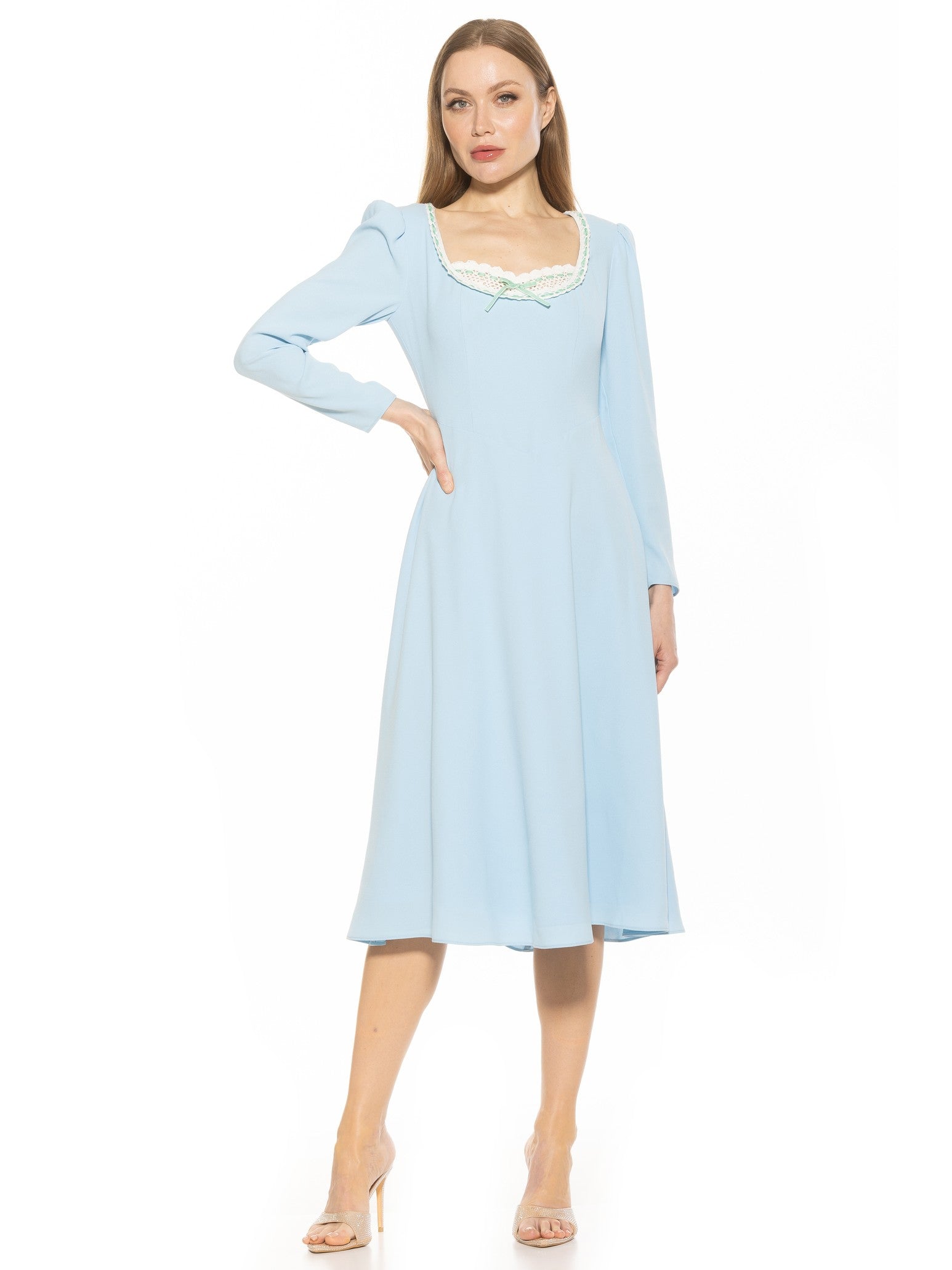 Платье Ада ALEXIA ADMOR, цвет halogen blue
Платье Ада ALEXIA ADMOR, цвет halogen blue