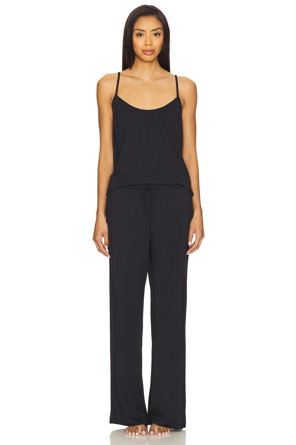 Комплект пижамы Gisele с топом на бретелях и штанами Eberjey, black
Комплект пижамы Gisele с топом на бретелях и штанами Eberjey, black