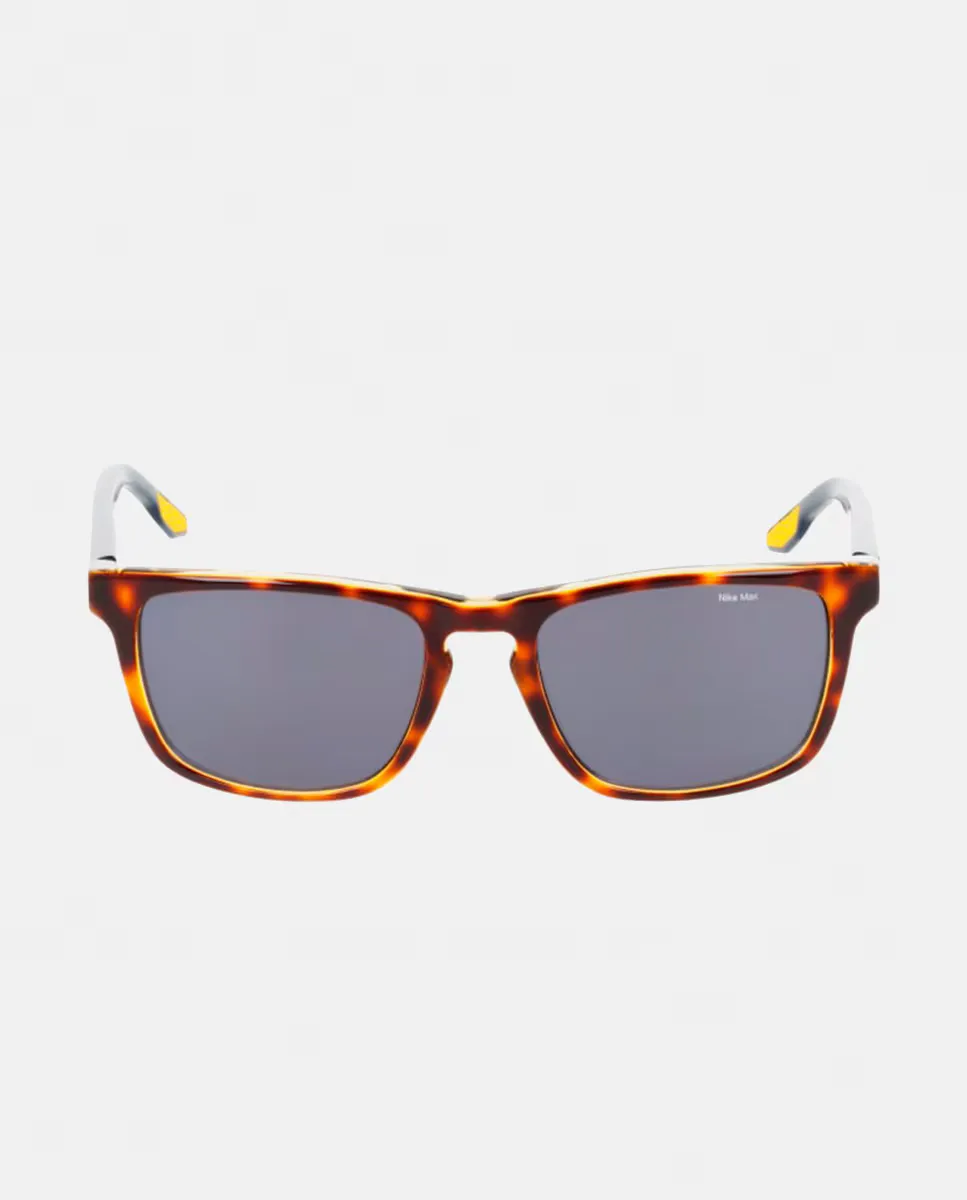 Мужские квадратные солнцезащитные очки с инъекциями Nike, цвет Marrón claro
Мужские квадратные солнцезащитные очки с инъекциями Nike, цвет Marrón claro