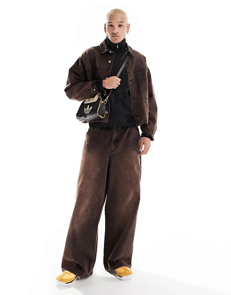 Джинсы ASOS DESIGN очень мешковатые коричневого цвета (часть комплекта)
Джинсы ASOS DESIGN очень мешковатые коричневого цвета (часть комплекта)