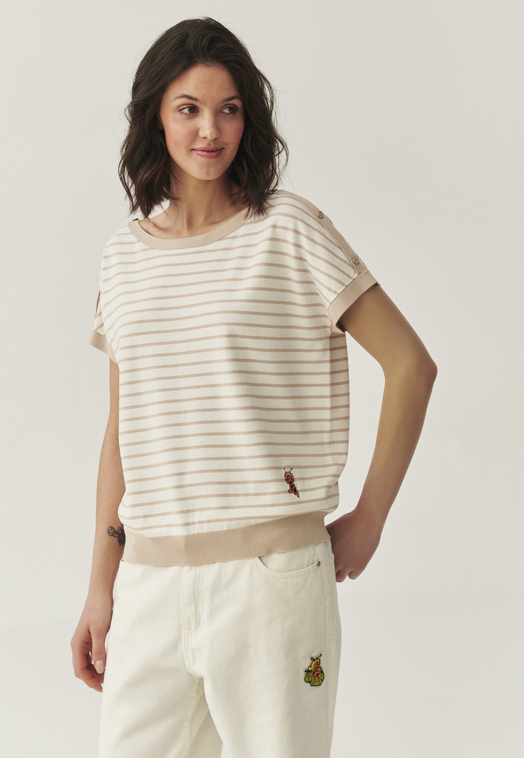 Футболка с принтом IMILA TATUUM, кремовый
Футболка с принтом IMILA TATUUM, кремовый