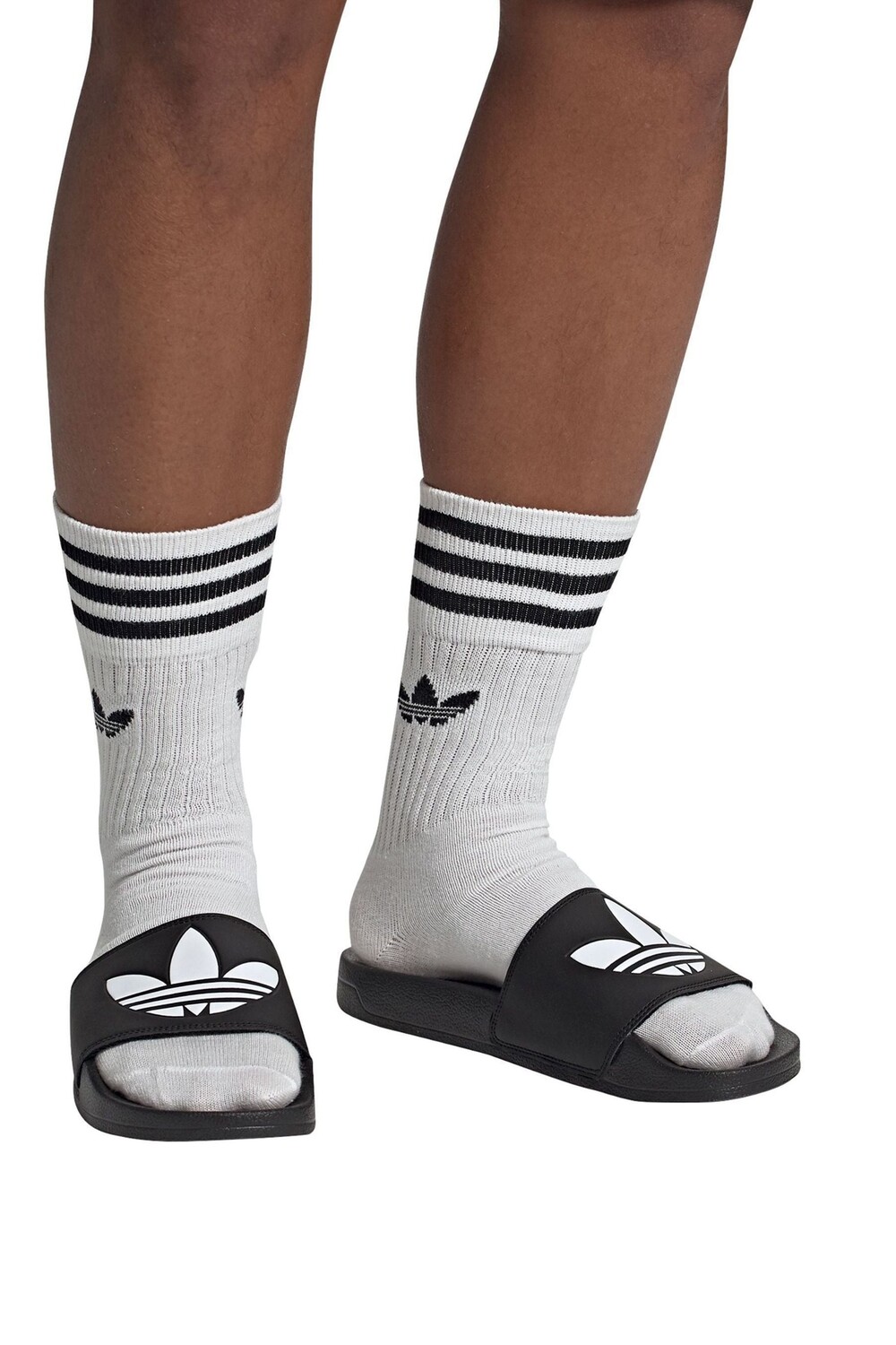 Шлепанцы Originals Adilette Lite Adidas, черный
Шлепанцы Originals Adilette Lite Adidas, черный