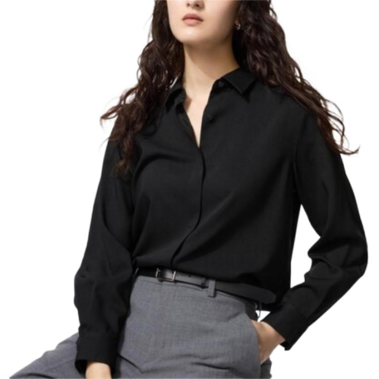 UNIQLO Женская черная рубашка
UNIQLO Женская черная рубашка