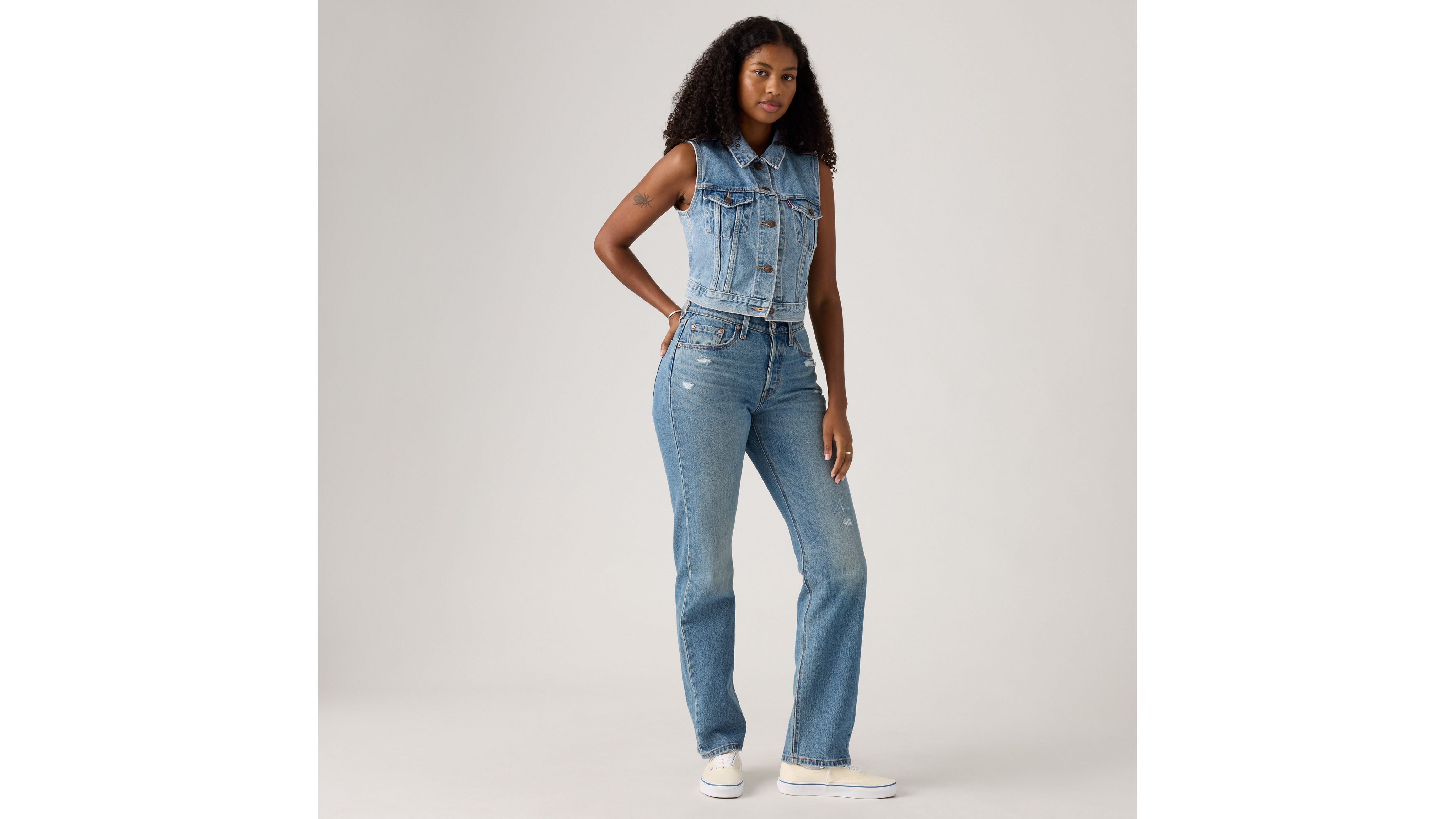 Женские джинсы 501 Curve Levi's, Verified Vintage - Medium Wash
Женские джинсы 501 Curve Levi's, Verified Vintage - Medium Wash