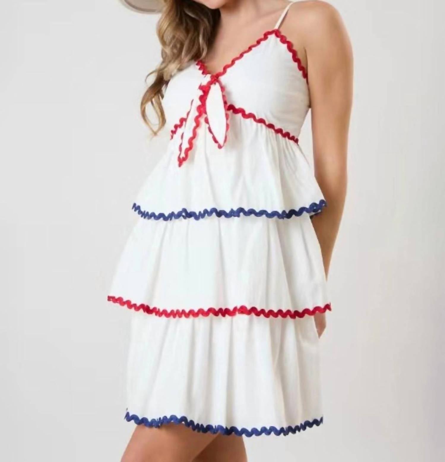 Платье с отделкой из хлопкового поплина белого цвета Peach Love, белый
Платье с отделкой из хлопкового поплина белого цвета Peach Love, белый