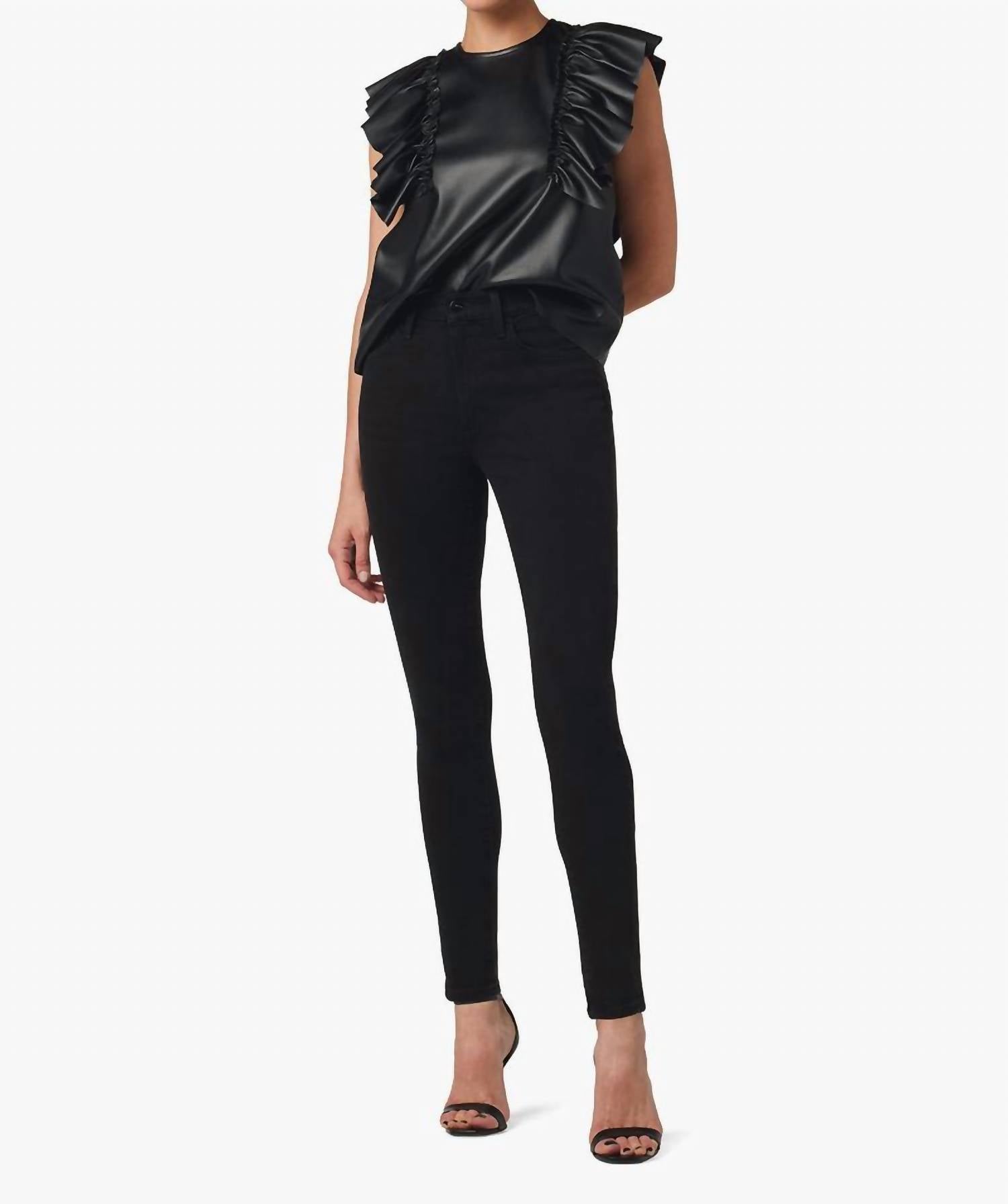 Джинсы The Charlie Ankle In Black JOE'S Jeans
Джинсы The Charlie Ankle In Black JOE'S Jeans