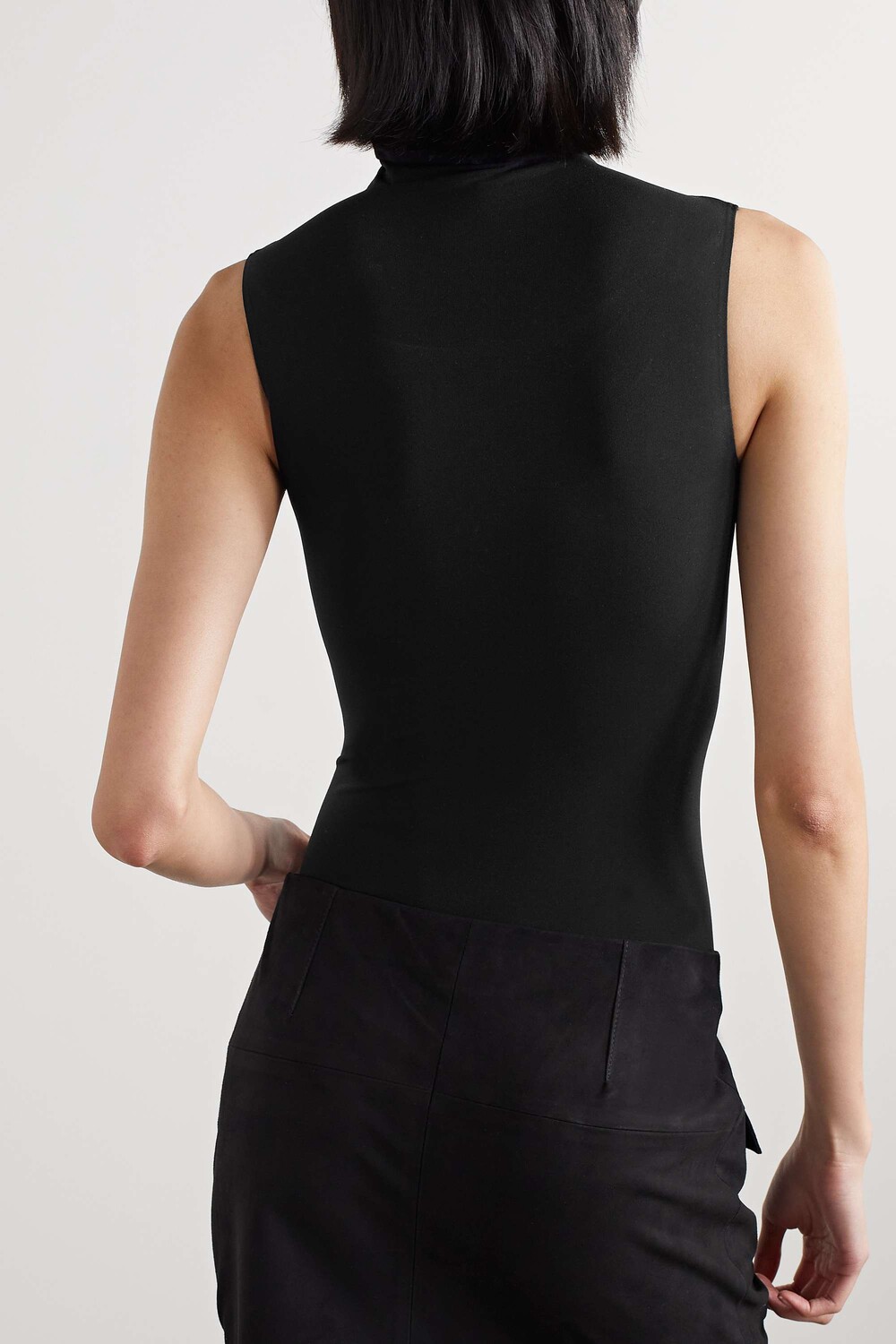 COMMANDO Боди-танга из стрейч-джерси Ballet, черный
COMMANDO Боди-танга из стрейч-джерси Ballet, черный