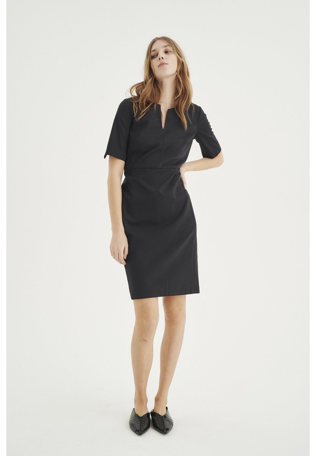 Платье-футляр InWear, черный
Платье-футляр InWear, черный