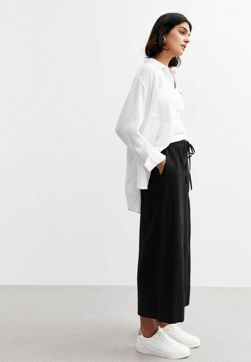 Брюки New Look, черный
Брюки New Look, черный