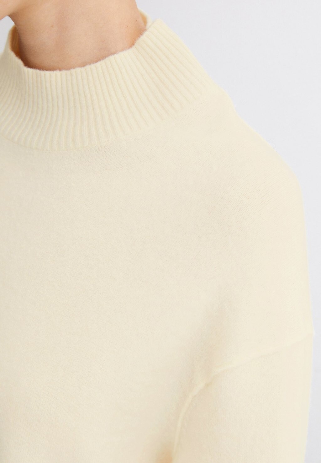 Джемпер MOCK NECK Marc O'Polo DENIM, молочный 
Джемпер MOCK NECK Marc O'Polo DENIM, молочный