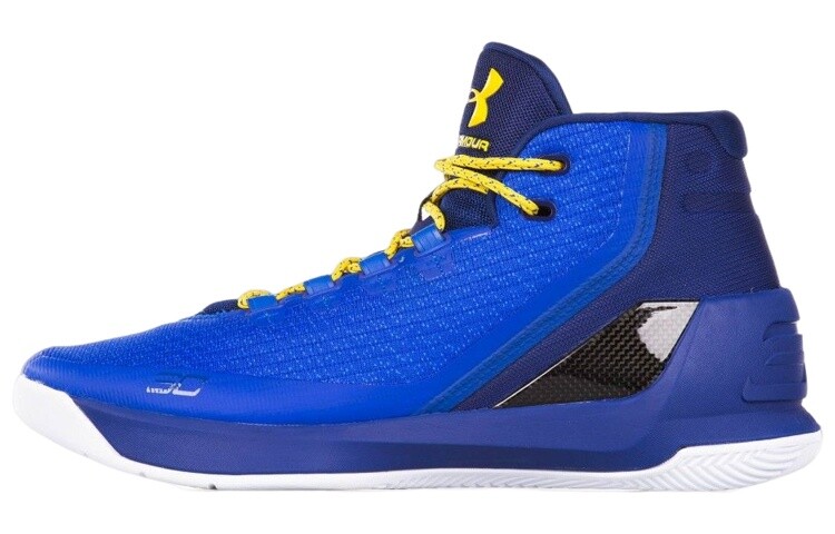 Мужские баскетбольные кроссовки Under Armour Curry 3
Мужские баскетбольные кроссовки Under Armour Curry 3