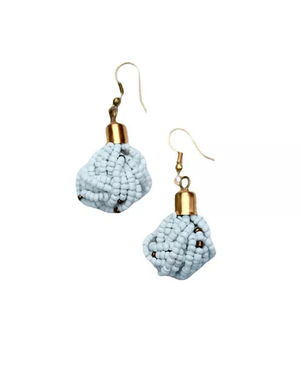 Серьги с ягодами Kendi Amani, white
Серьги с ягодами Kendi Amani, white