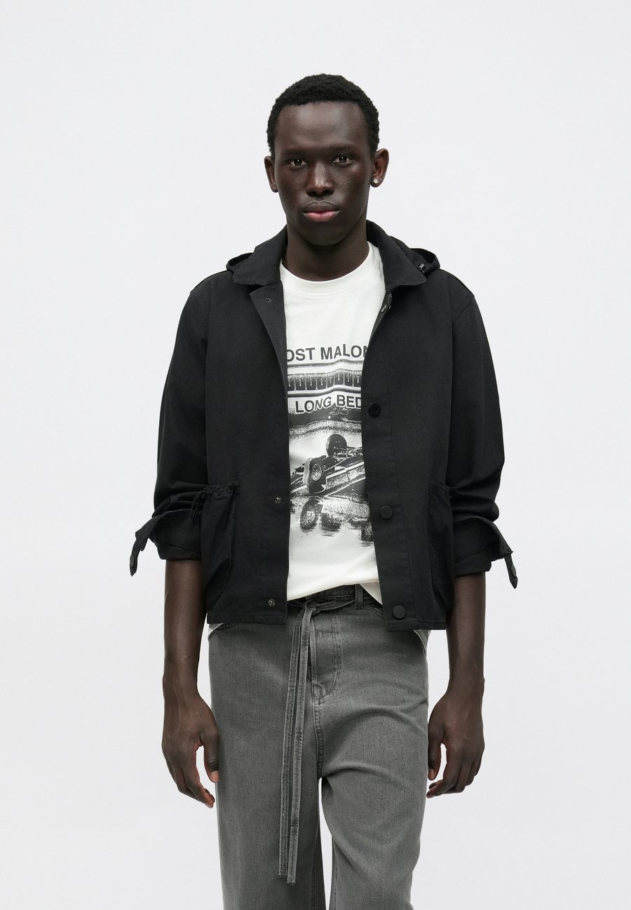 Куртка Service Works GARDENER JACKET, Black
Куртка Service Works GARDENER JACKET, Black