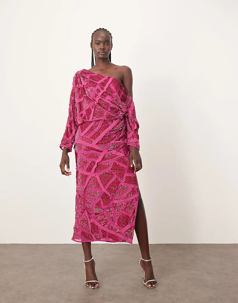 Платье ARRANGE с драпировкой и открытыми плечами, украшенное абстрактными пайетками, малиново-розового цвета
Платье ARRANGE с драпировкой и открытыми плечами, украшенное абстрактными пайетками, малиново-розового цвета