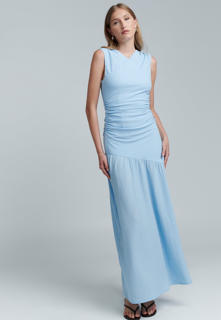 Платье BWLDR TIA MAXI DRESS, Sky Blue/Blue
Платье BWLDR TIA MAXI DRESS, Sky Blue/Blue