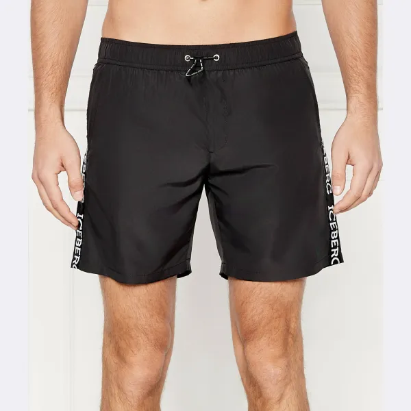 Купальные шорты стандартного кроя Iceberg, черный
Купальные шорты стандартного кроя Iceberg, черный