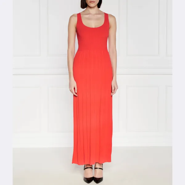 Платье совок Michael Kors, красный
Платье совок Michael Kors, красный