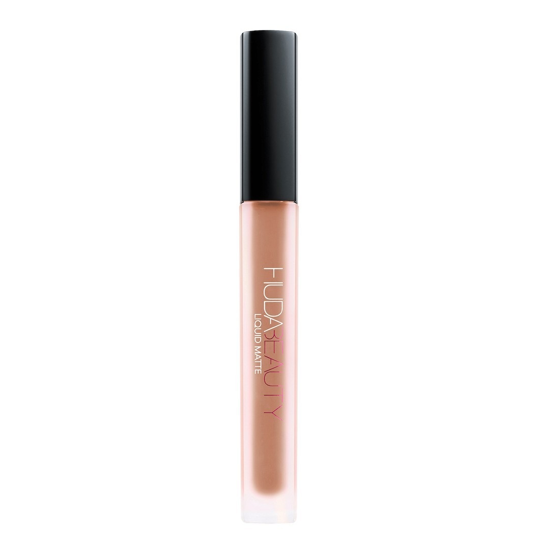 Губная помада liquid matte lipstick Huda Beauty, sugar boo, объем 4.2 мл
Губная помада liquid matte lipstick Huda Beauty, sugar boo, объем 4.2 мл
