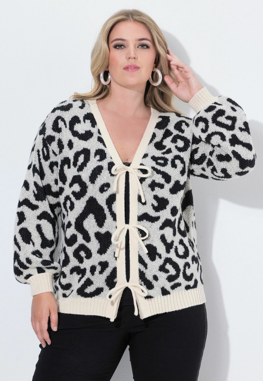 Кардиган MIAMODA Cardigan, Off-White/White
Кардиган MIAMODA Cardigan, Off-White/White