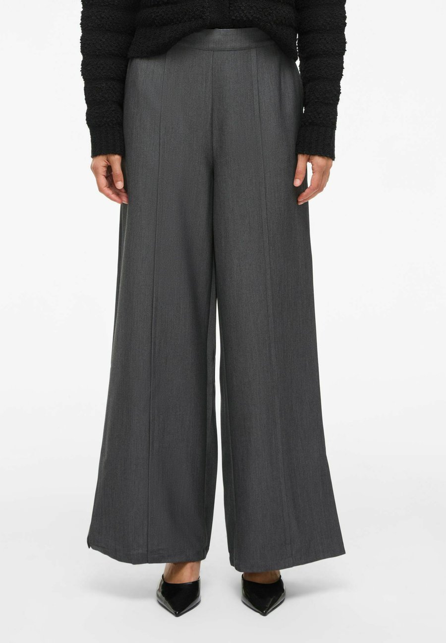 Брюки VILA MIT WEITEM VIVALRIE , Medium Grey Melange/Dark Grey
Брюки VILA MIT WEITEM VIVALRIE , Medium Grey Melange/Dark Grey