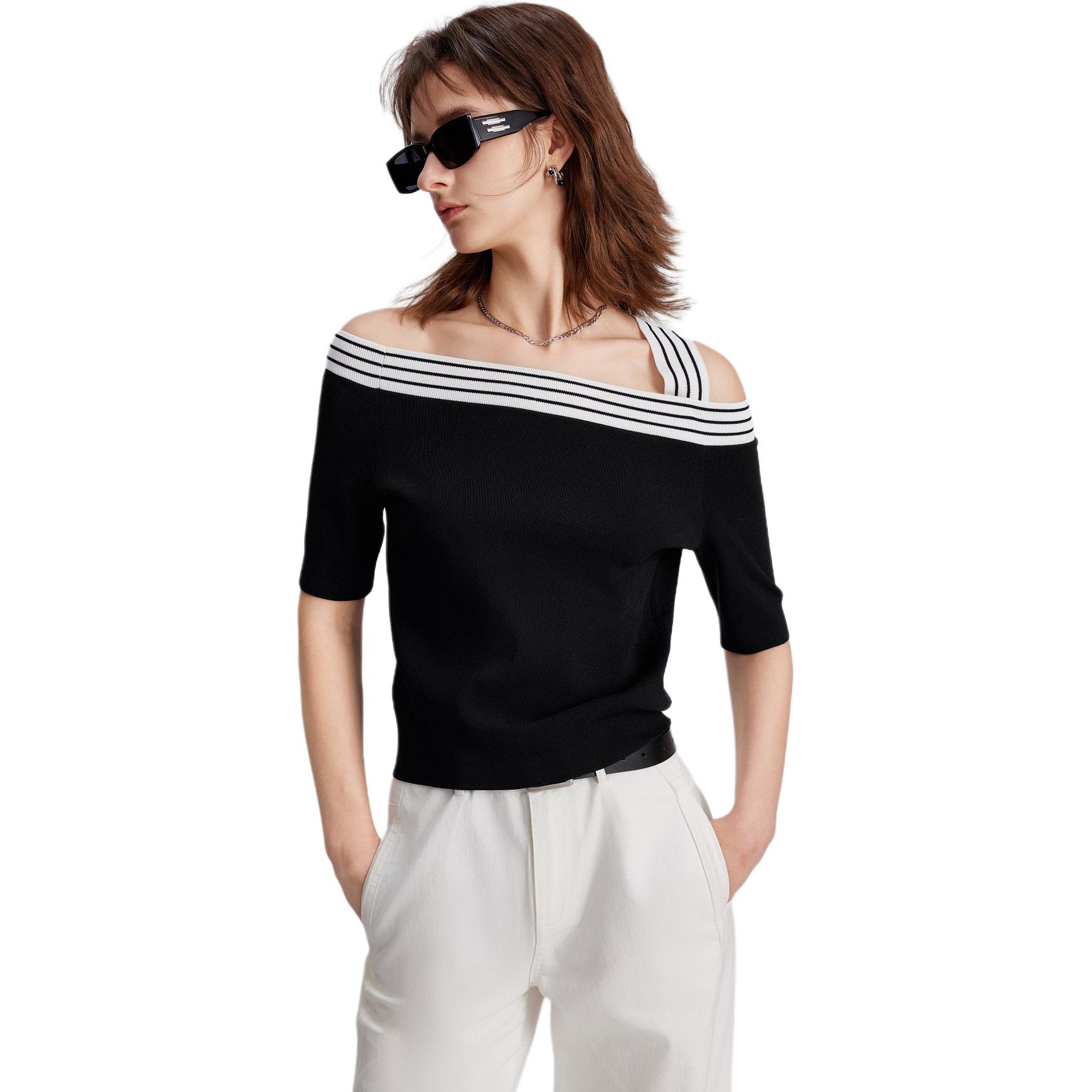 ELLE Трикотажный свитер женский черный с круглым вырезом умеренно нерегулярный
ELLE Трикотажный свитер женский черный с круглым вырезом умеренно нерегулярный