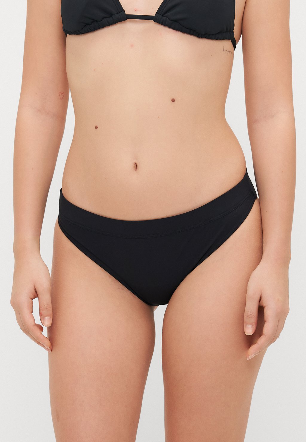 Плавки бикини ACTIVE Roxy, черный
Плавки бикини ACTIVE Roxy, черный