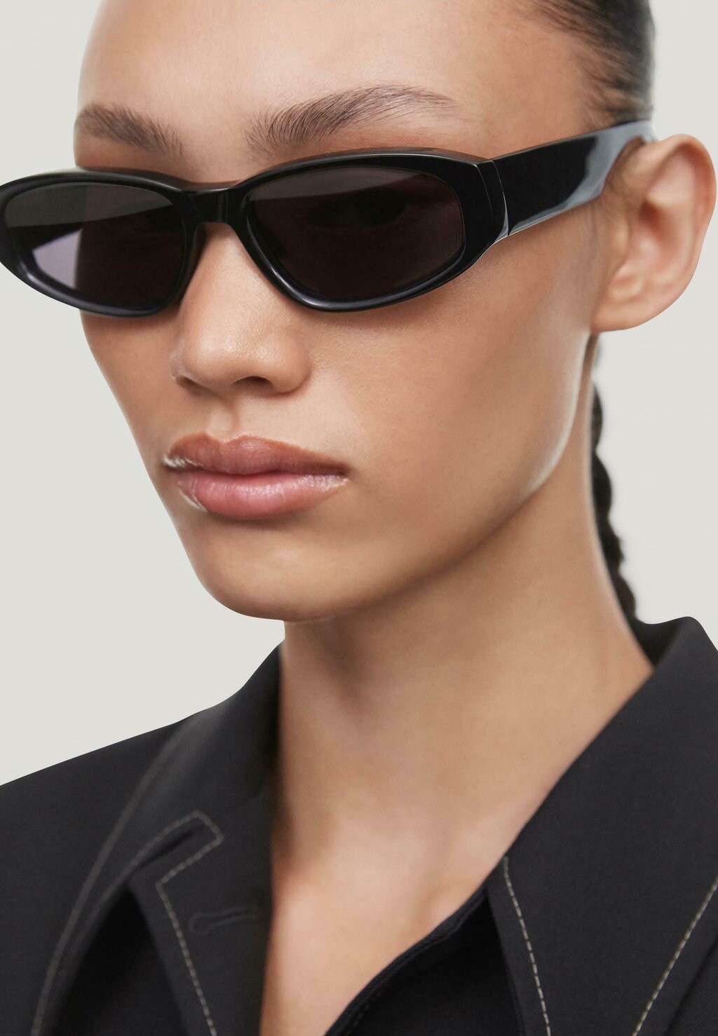 Солнцезащитные очки CHIMI 09 CHIMI, черный 
Солнцезащитные очки CHIMI 09 CHIMI, черный