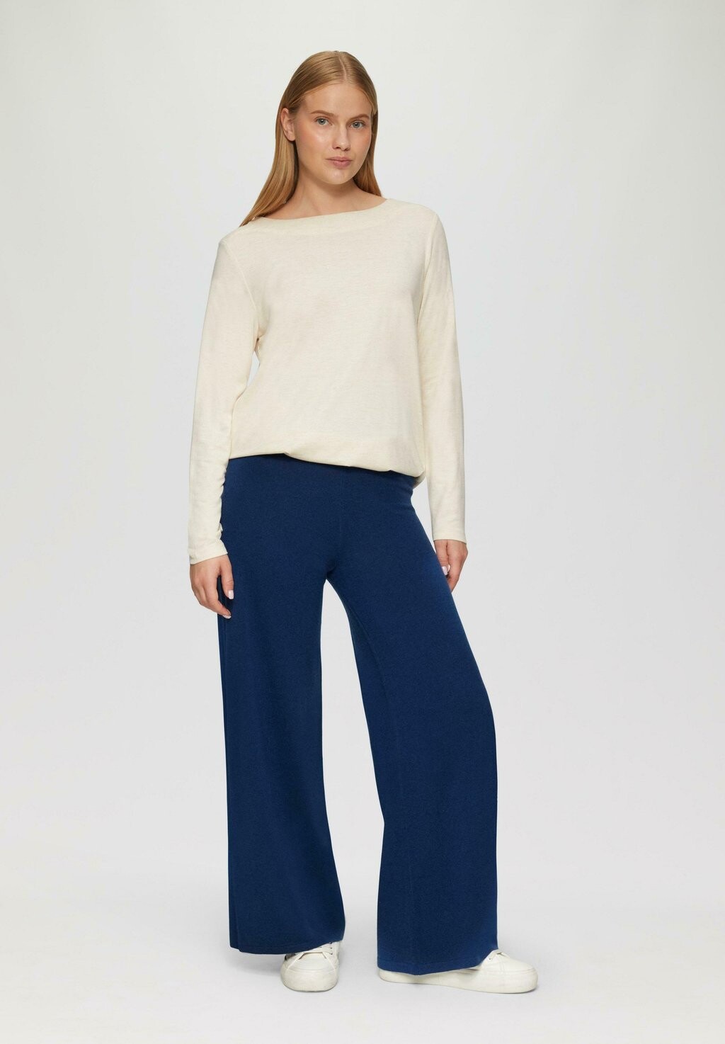 Брюки WIDE s.Oliver, темно-синий
Брюки WIDE s.Oliver, темно-синий