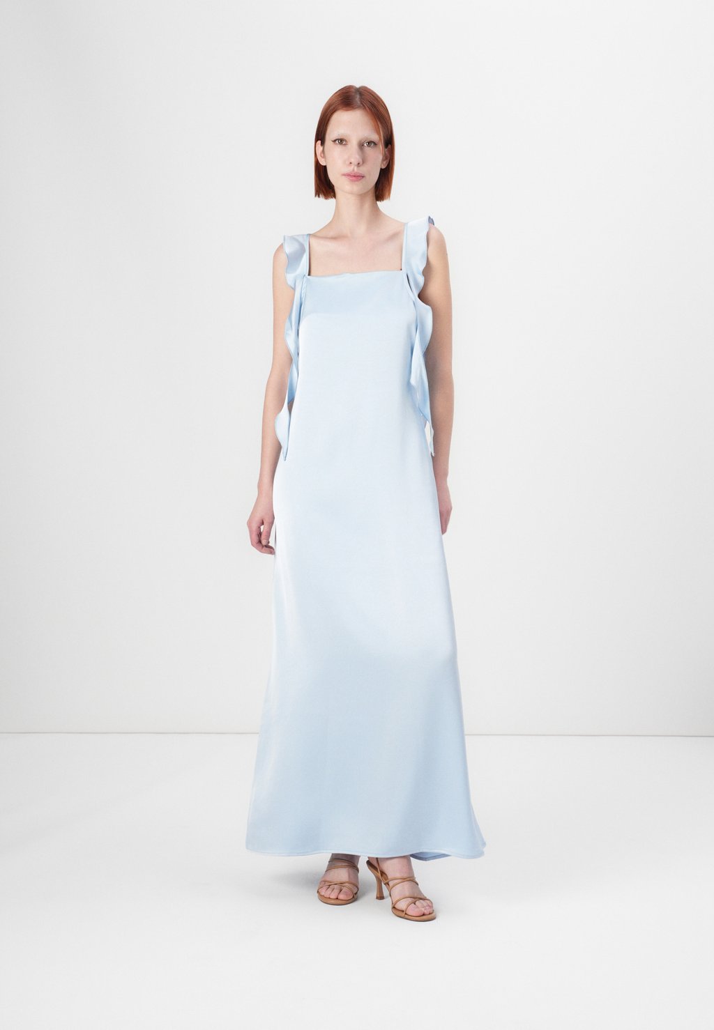 Платье VMELOISA MAXI DRESS Vero Moda, светло-голубой
Платье VMELOISA MAXI DRESS Vero Moda, светло-голубой