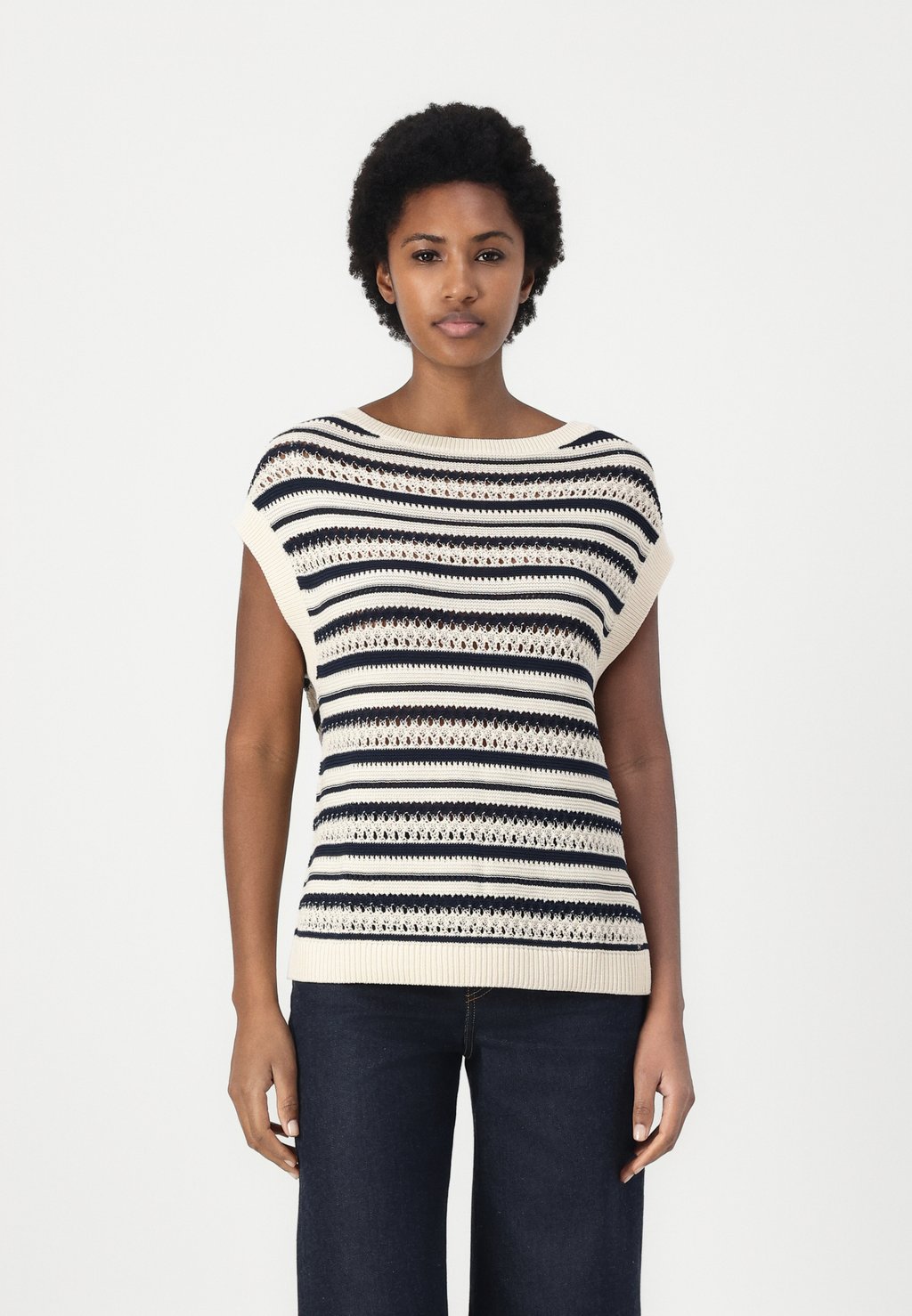 Топ Tommy Hilfiger, бежевый
Топ Tommy Hilfiger, бежевый