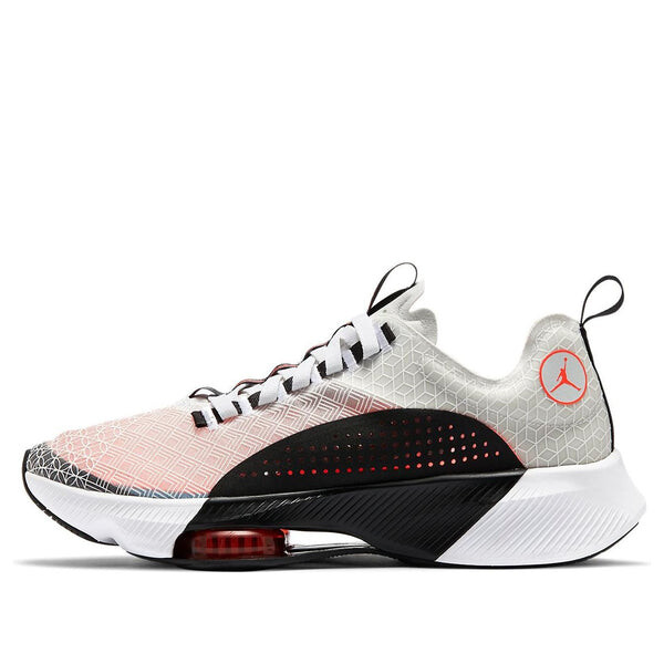 Кроссовки Air Zoom Renegade Air Jordan, белый
Кроссовки Air Zoom Renegade Air Jordan, белый