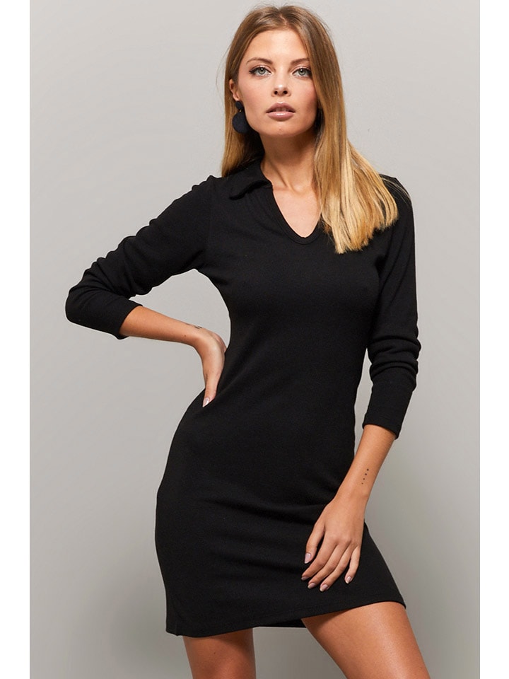 Короткое платье Milan Kiss, черный
Короткое платье Milan Kiss, черный