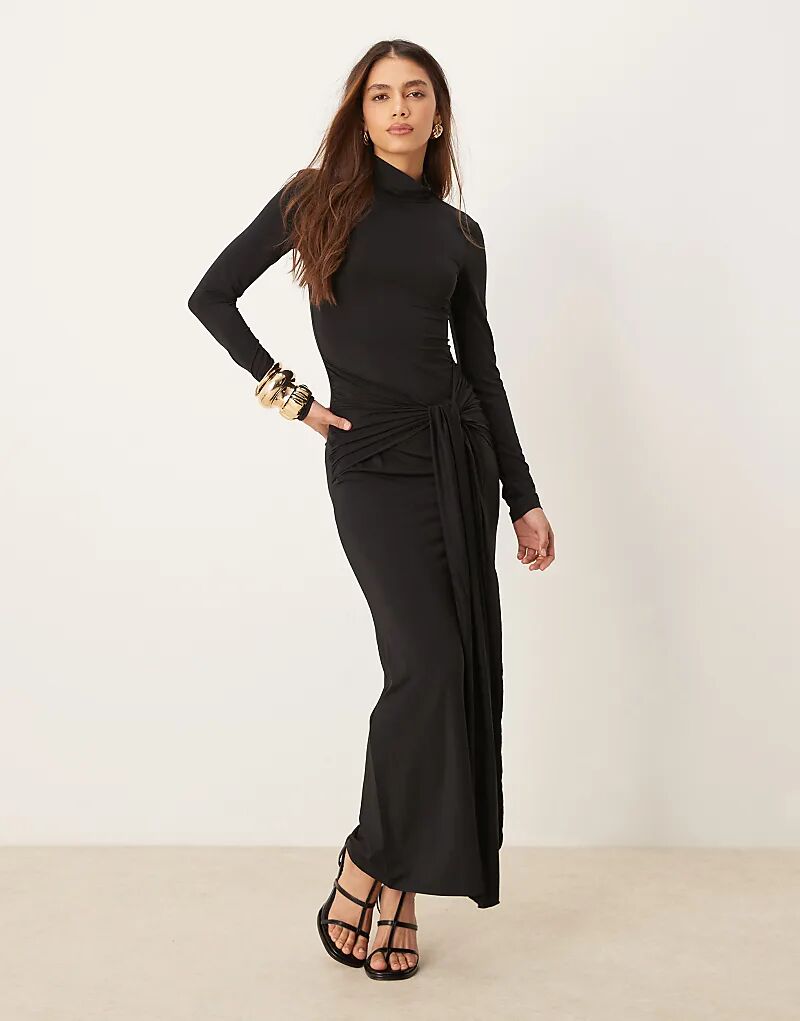 Платье макси Gina Tricot с длинными рукавами, высоким воротом и завязкой спереди, черного цвета
Платье макси Gina Tricot с длинными рукавами, высоким воротом и завязкой спереди, черного цвета