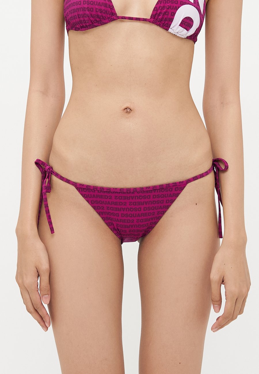 Низ бикини Dsquared2 SWIM BRIEF, Fuxia/White/Lilac
Низ бикини Dsquared2 SWIM BRIEF, Fuxia/White/Lilac
