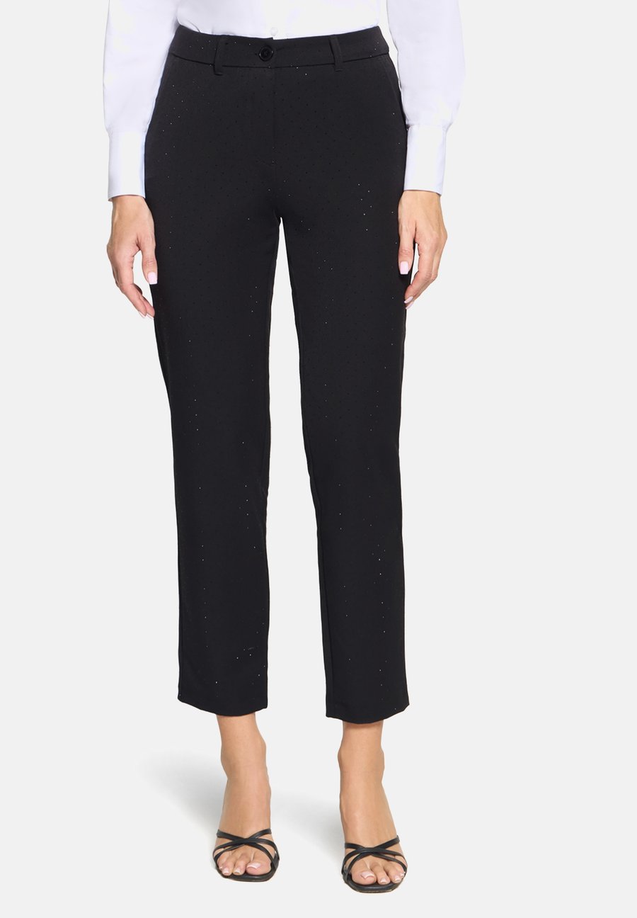 Брюки Betty Barclay IM GLITZER-LOOK, Schwarz/Black
Брюки Betty Barclay IM GLITZER-LOOK, Schwarz/Black