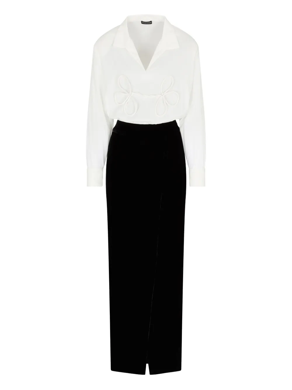 Бархатное платье с бантом EMPORIO ARMANI
Бархатное платье с бантом EMPORIO ARMANI