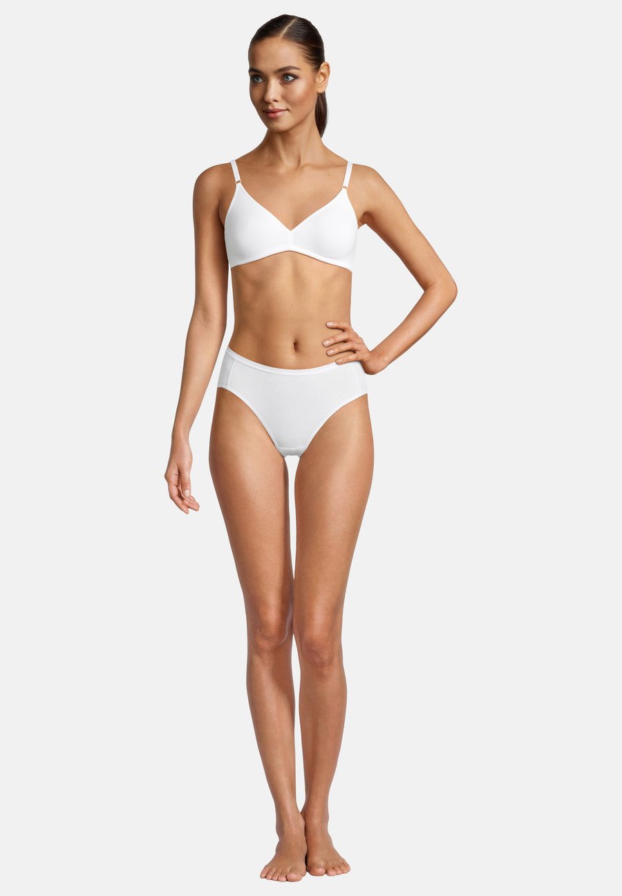 Брифы Nina von C. 3 PACK, Weiß/White
Брифы Nina von C. 3 PACK, Weiß/White