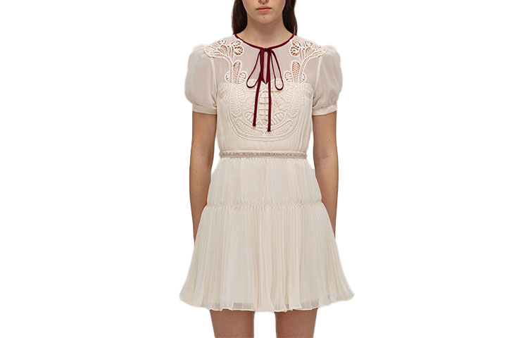 Self-portrait Женское платье с коротким рукавом цвета слоновой кости White
Self-portrait Женское платье с коротким рукавом цвета слоновой кости White