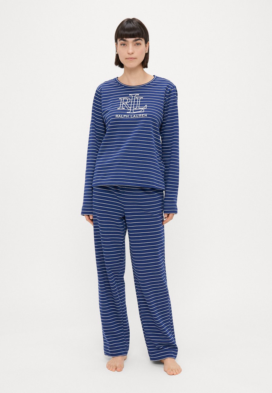 Пижамный комплект Lauren Ralph Lauren CREW NECK LONG PAJAMA, Navy /Dark Blue
Пижамный комплект Lauren Ralph Lauren CREW NECK LONG PAJAMA, Navy /Dark Blue