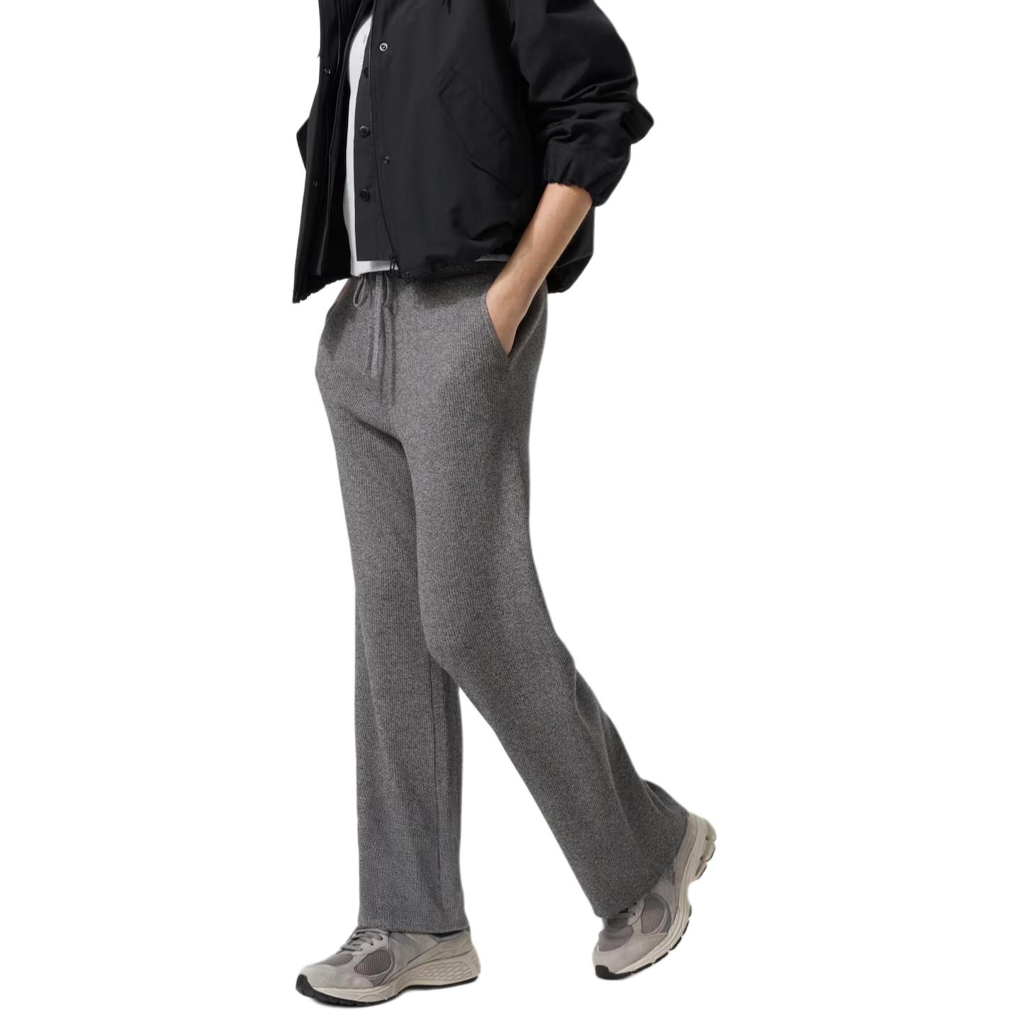 Женские повседневные брюки UNIQLO, темно-серый
Женские повседневные брюки UNIQLO, темно-серый