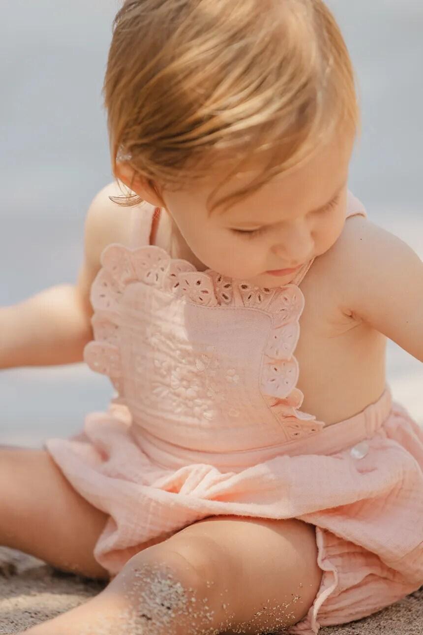 Хлопковые детские комбинезоны Tartine et Chocolat, оранжевый
Хлопковые детские комбинезоны Tartine et Chocolat, оранжевый