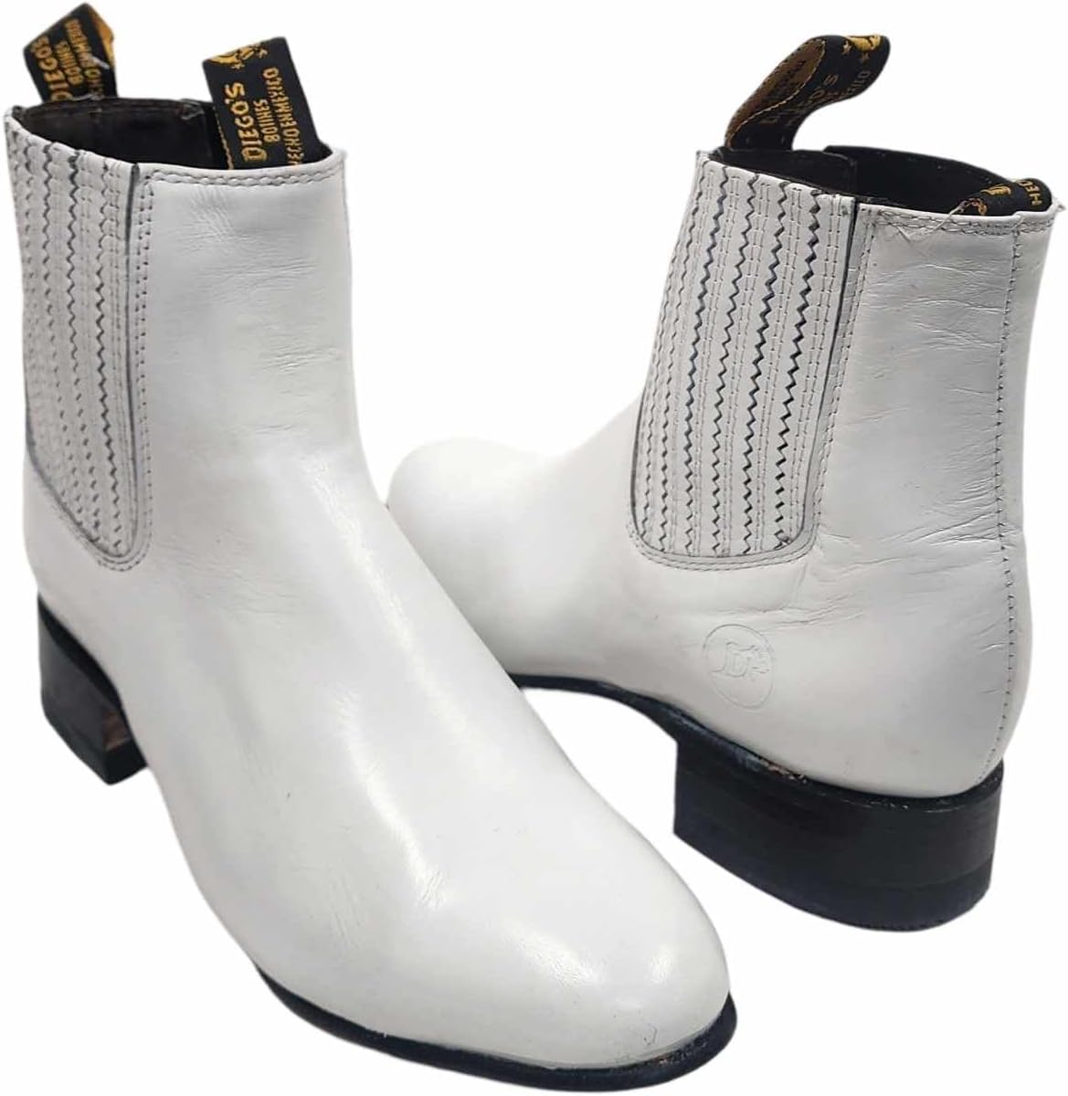 Ботильоны Charro из натуральной кожи напа Botin Charro Tradicional Mexicano Bonus, белый
Ботильоны Charro из натуральной кожи напа Botin Charro Tradicional Mexicano Bonus, белый