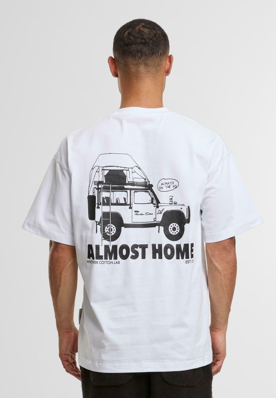 Футболка Another Cotton Lab ALMOST HOME, White, Белый, Футболка Another Cotton Lab ALMOST HOME, White
Футболка Another Cotton Lab ALMOST HOME, White, Белый, Футболка Another Cotton Lab ALMOST HOME, White