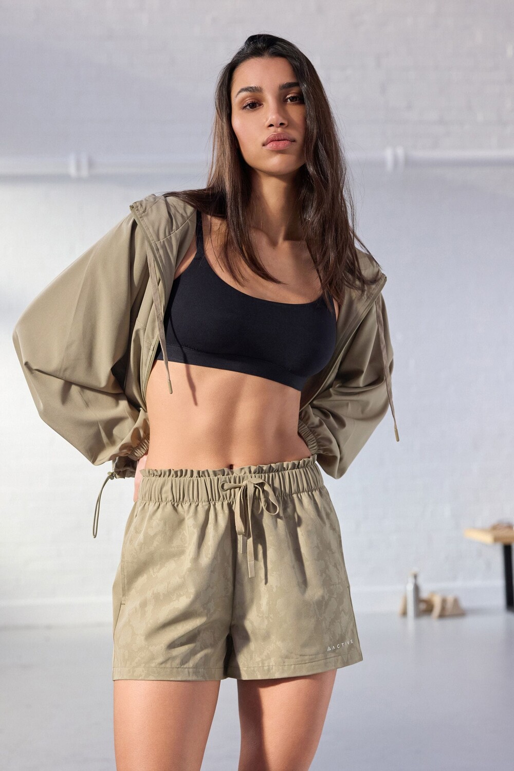 Активные шорты-бумажные пакеты Next, хаки
Активные шорты-бумажные пакеты Next, хаки