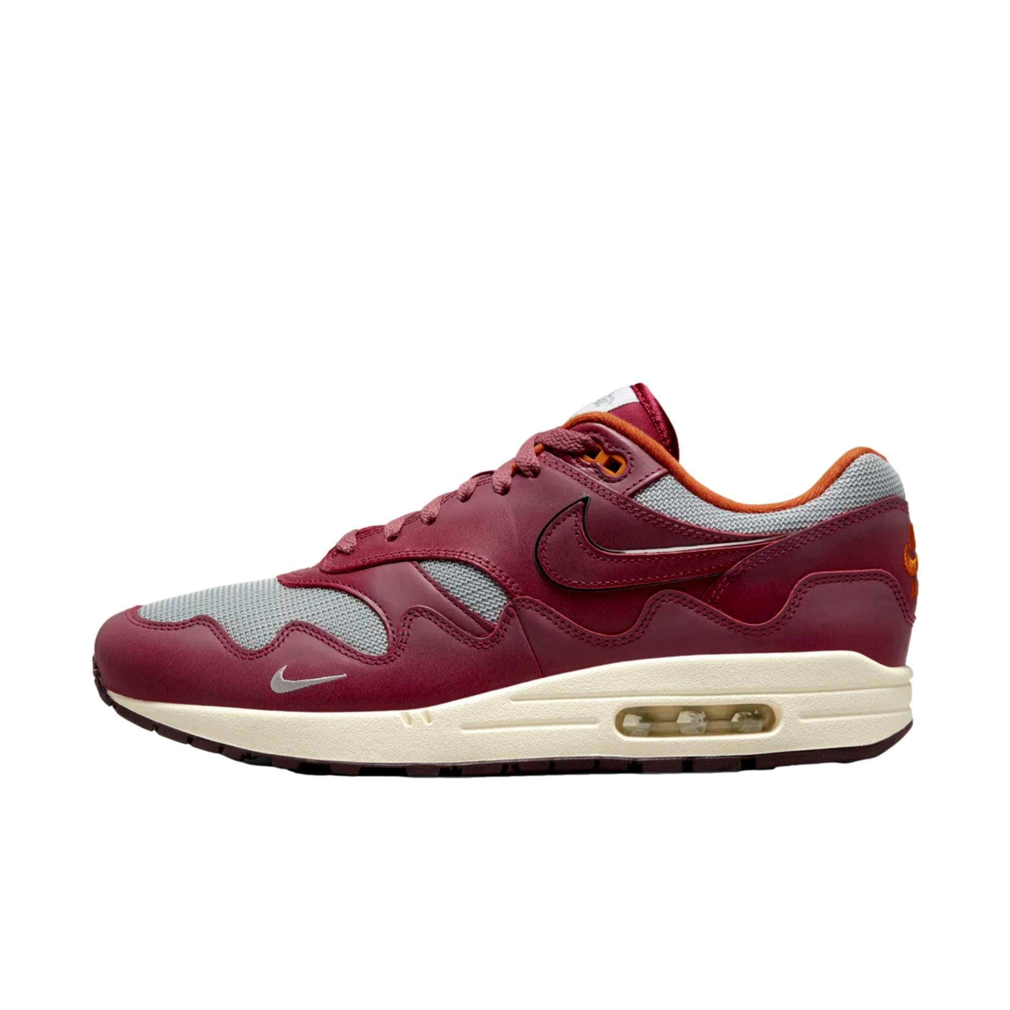 Nike Air Max 1 / P Metallic Silver/Rush Maroon DO9549-001 Men's
Nike Air Max 1 / P Metallic Silver/Rush Maroon DO9549-001 Men's