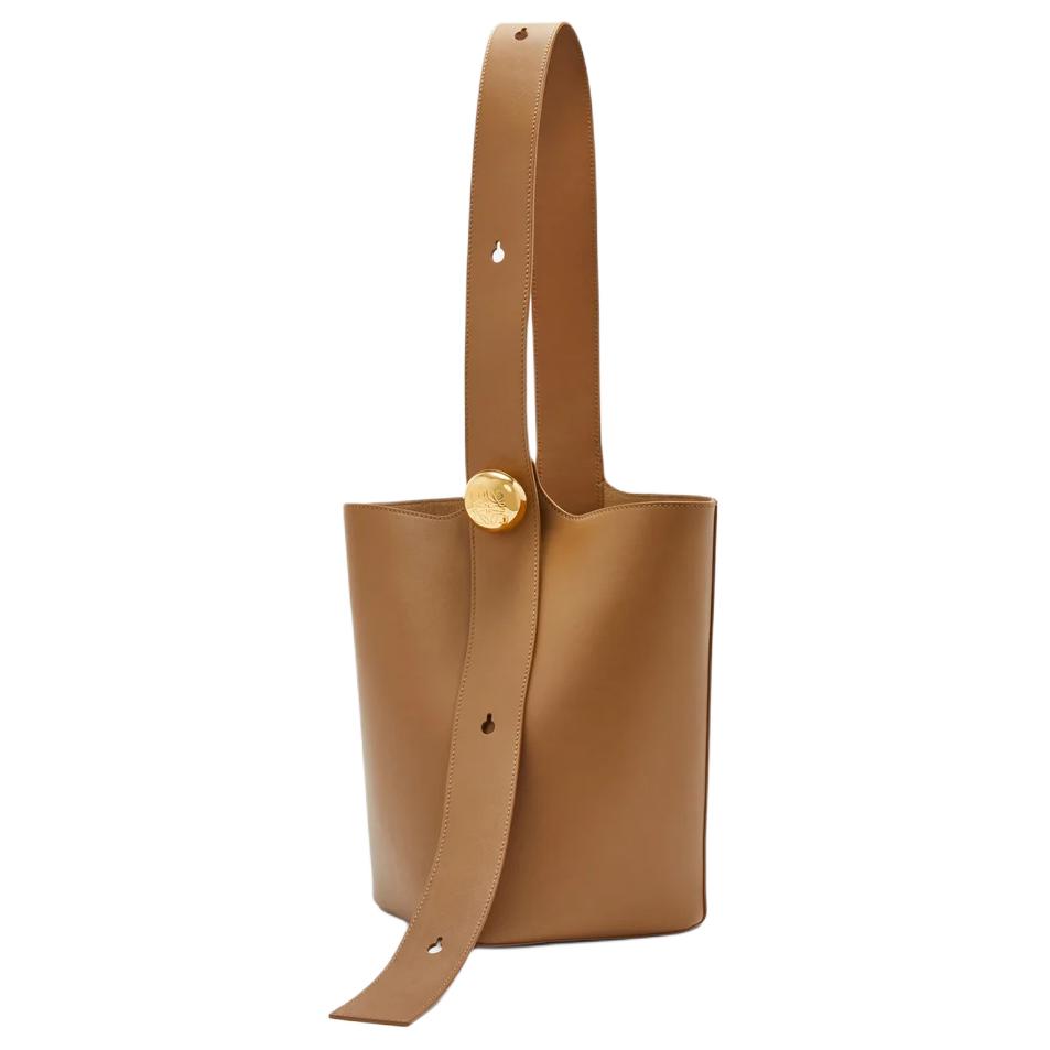 LOEWE Кожаная сумка через плечо среднего размера унисекс дуб коричневый
LOEWE Кожаная сумка через плечо среднего размера унисекс дуб коричневый